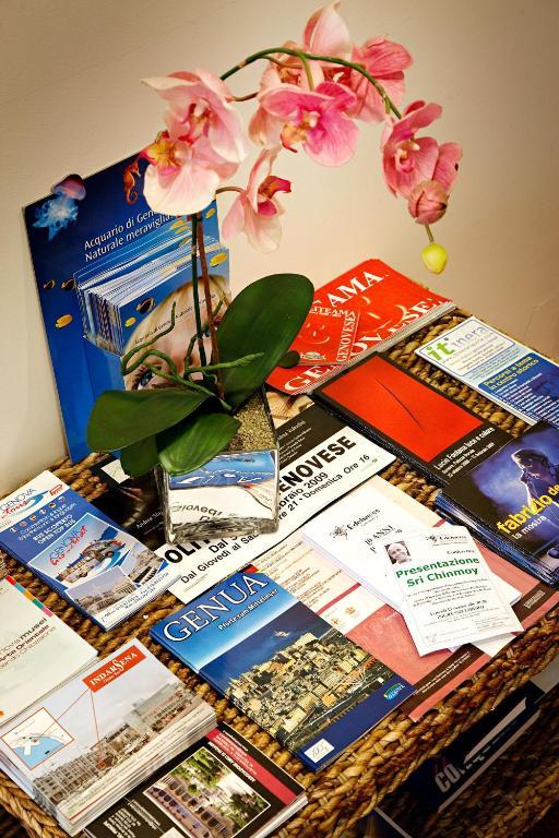 Hotel Boccascena Genoa Luaran gambar