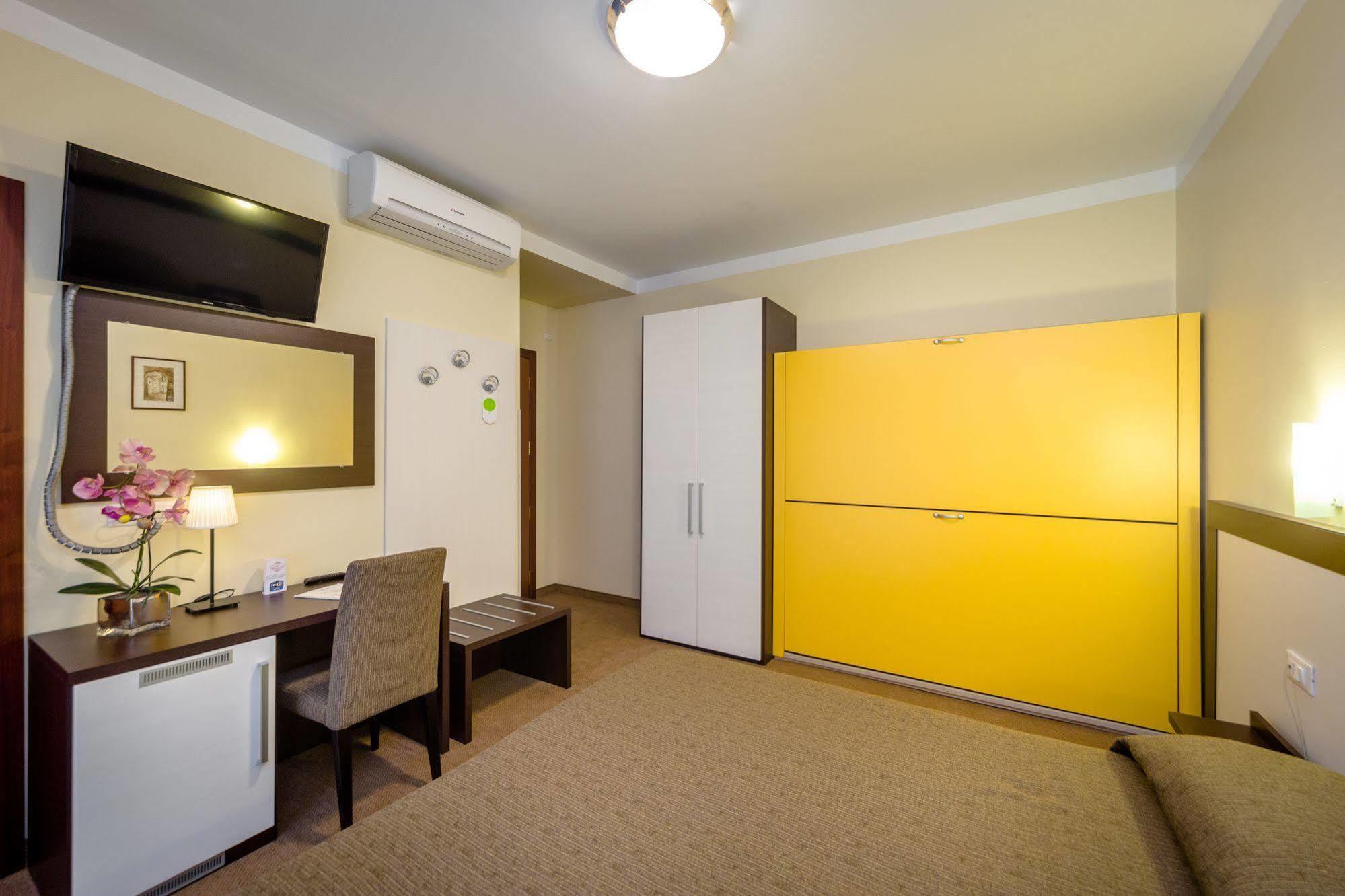 Hotel Boccascena Genoa Luaran gambar